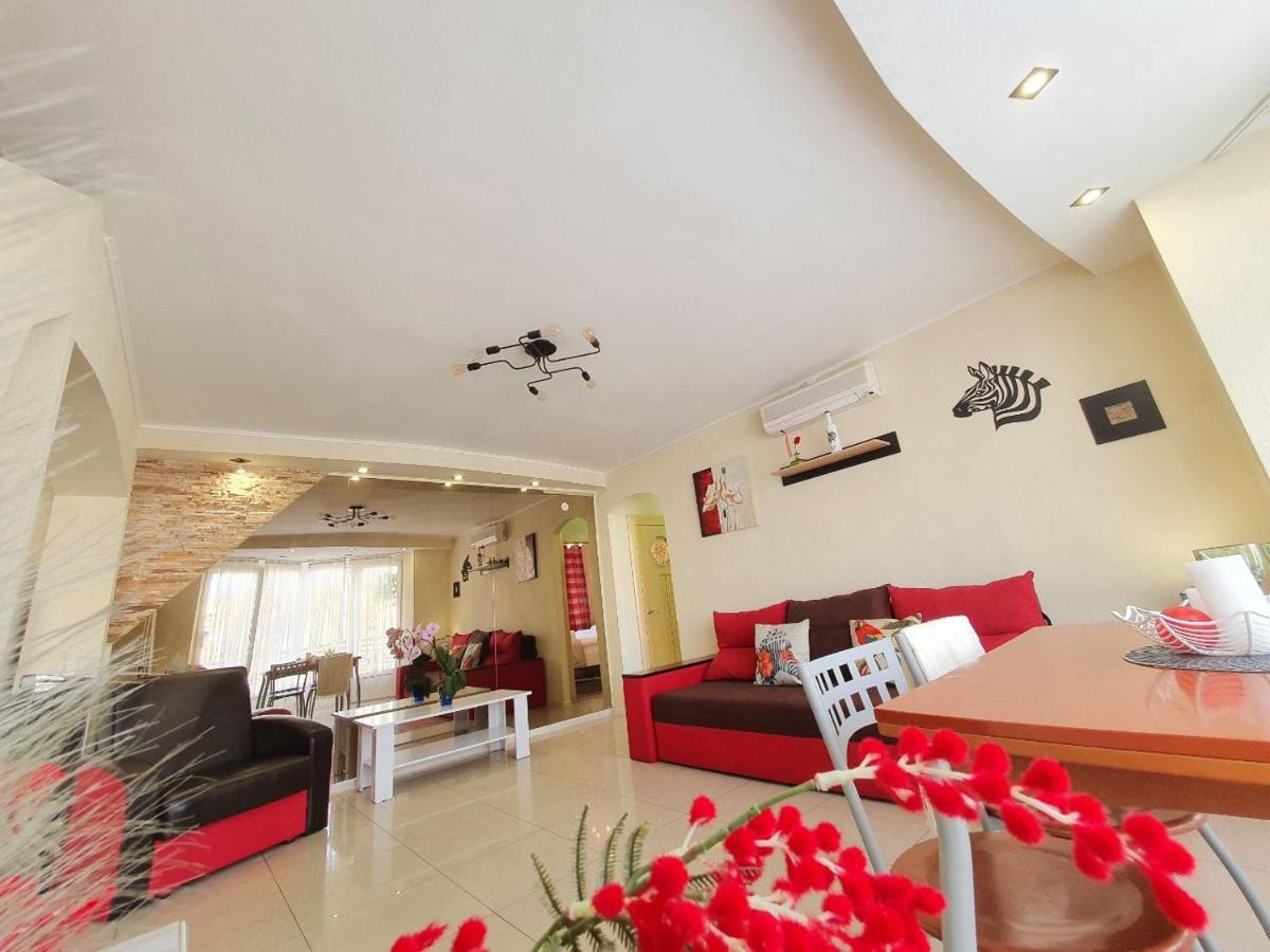 In Center Apartment