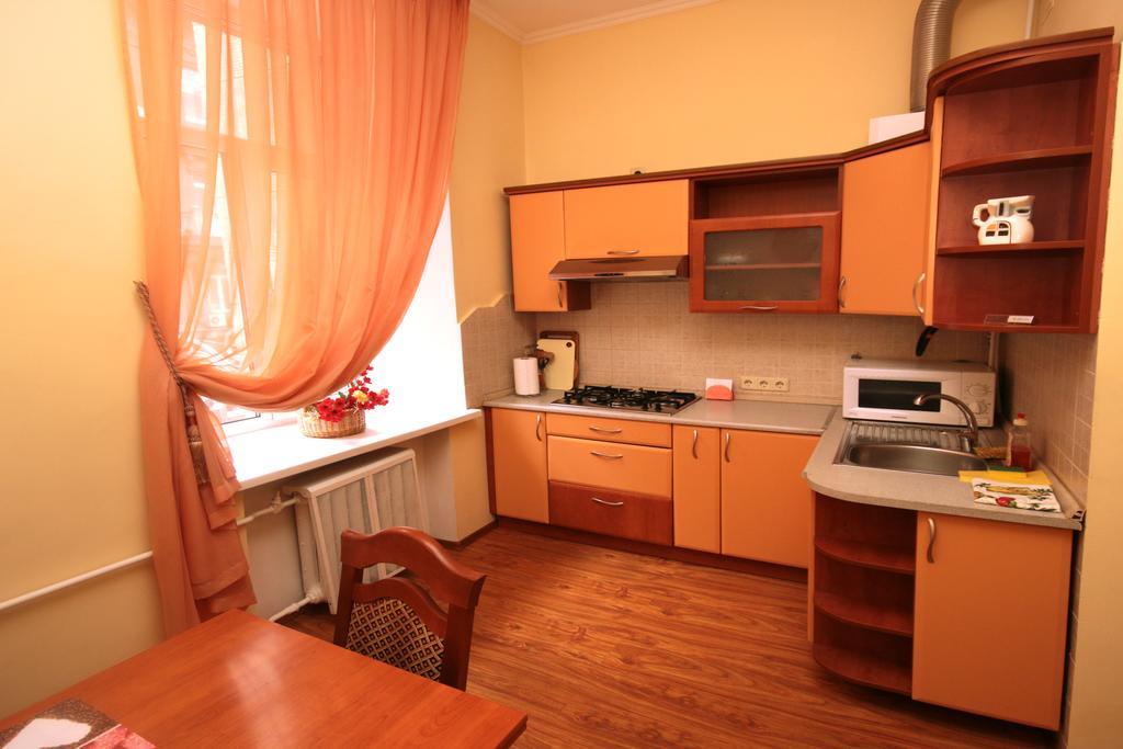 Apartament In Center Kijów