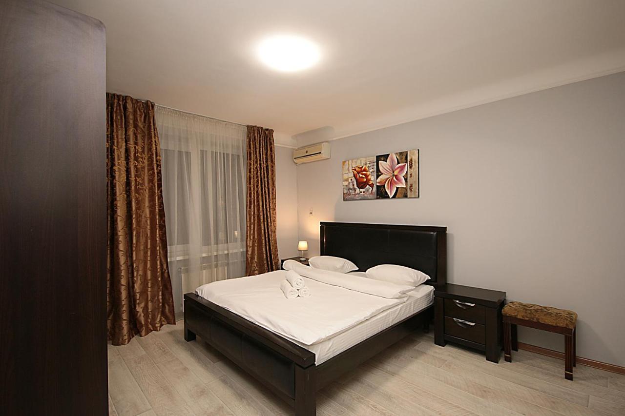 Apartment In Center *