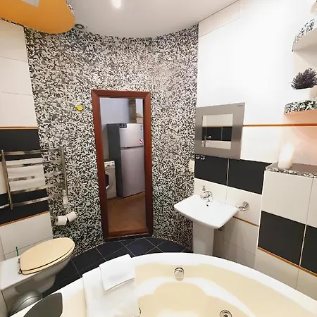 Inn Home Apartments In Kiev Center Exterior foto