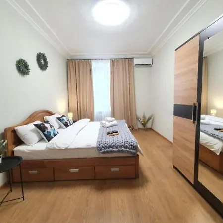 Inn Home Apartments In Kiev Center Exterior foto