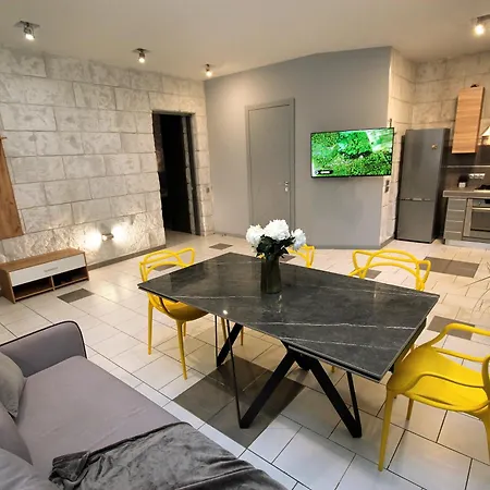 Inn Home Apartments In Kiev Center Exterior foto