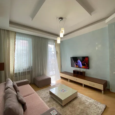 Inn Home Apartments In Kiev Center Exterior foto
