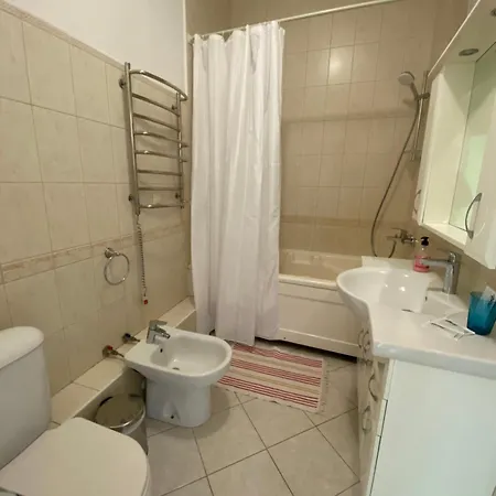 Inn Home Apartments In Kiev Center Exterior foto