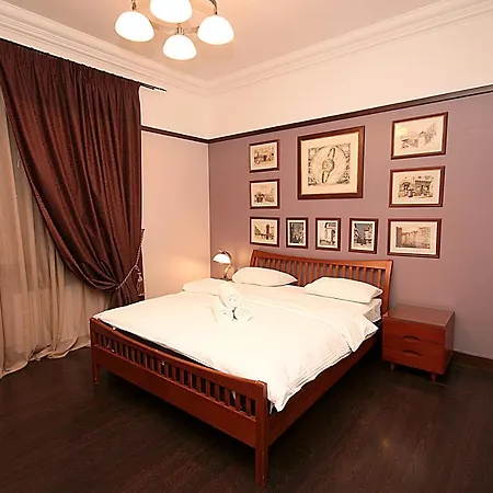 Inn Home Apartments In Kiev Center Exterior foto