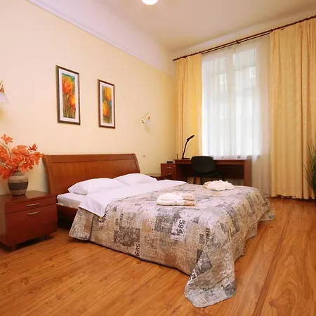 Inn Home Apartments In Kiev Center Exterior foto