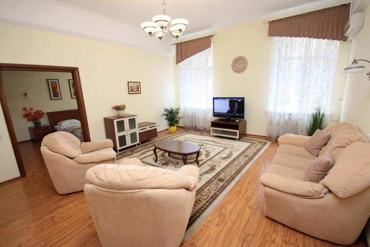 شقة In Center *